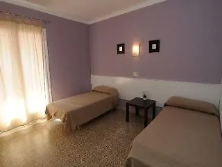 Miranda Hotel Blanes Hostel